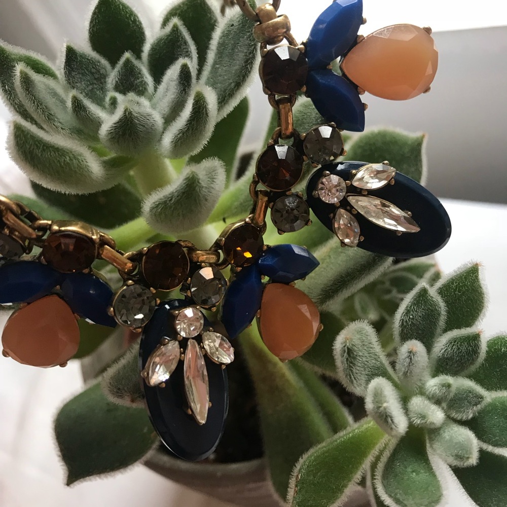 Jcrew necklace ✨